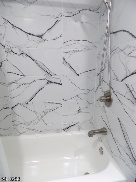 Building Photo - 18 Mandeville Ave