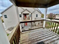 Building Photo - 651 Stonegate Dr