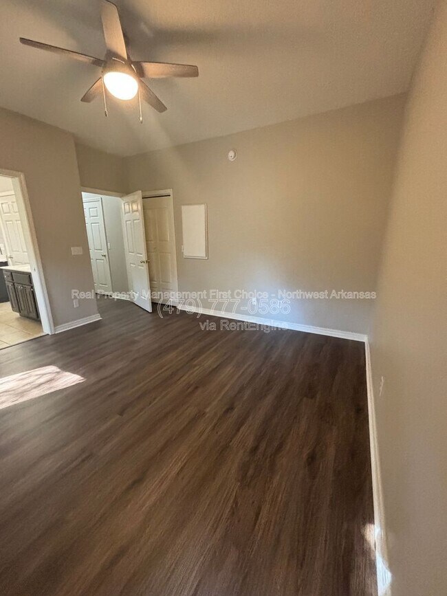 Building Photo - 56 Watkins Way