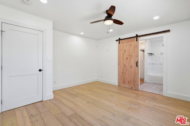 Building Photo - 6647 W 82nd St