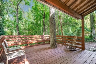 Building Photo - 16 Converse St