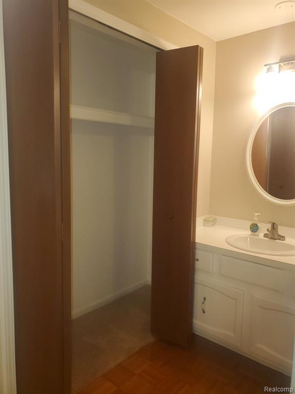Building Photo - 5057 Prentis Dr