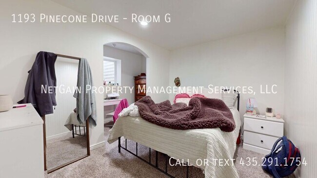Building Photo - 1193 Pinecone Dr