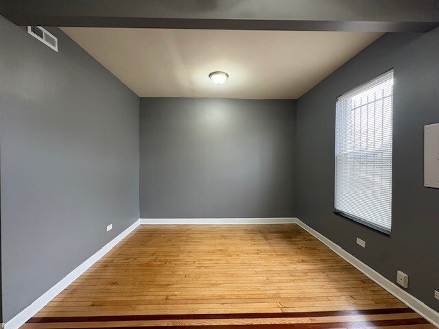 Building Photo - 6948 S Dorchester Ave