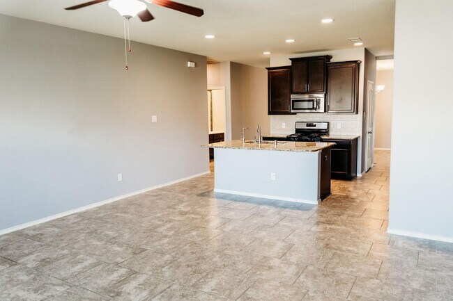 Building Photo - 106 Meadow Mill Dr