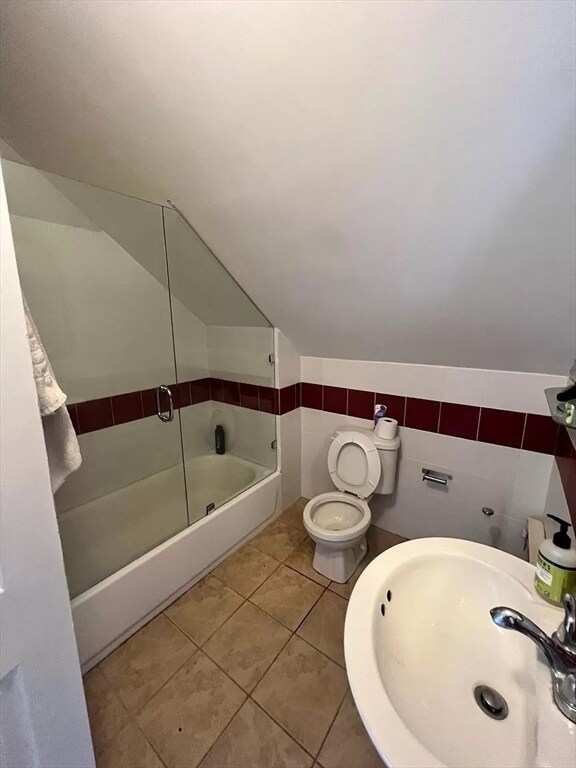 Building Photo - 20 Kenton Rd