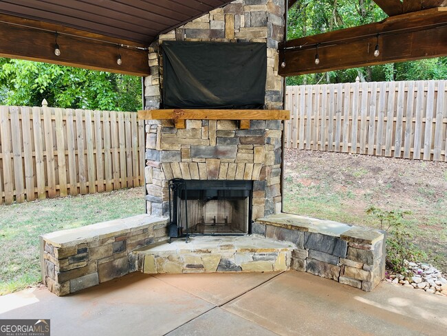 Building Photo - 369 Cliffhaven Cir