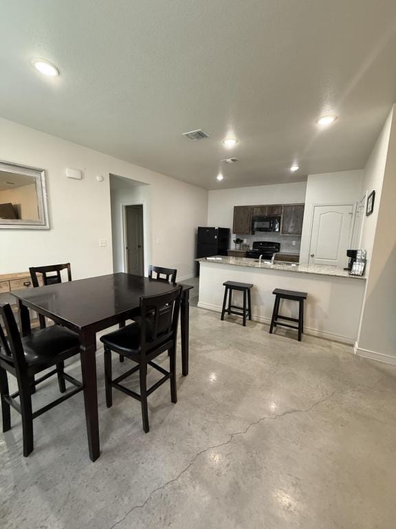 Building Photo - 6000 Harriet Tubman Ave