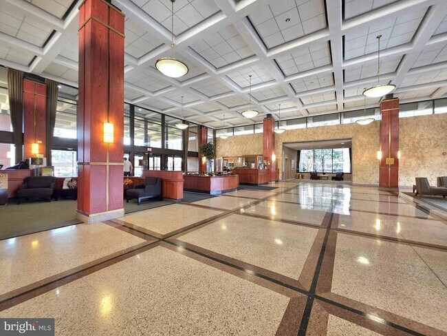 Building Photo - 5505 Seminary Rd