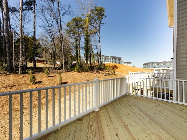 Building Photo - 431 Moondance Dr