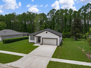 Building Photo - 213 Deportivo Dr