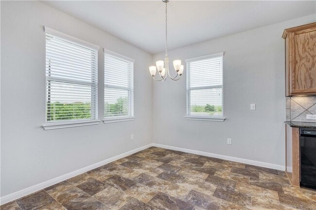 Building Photo - 741 Twisted Oaks Ln