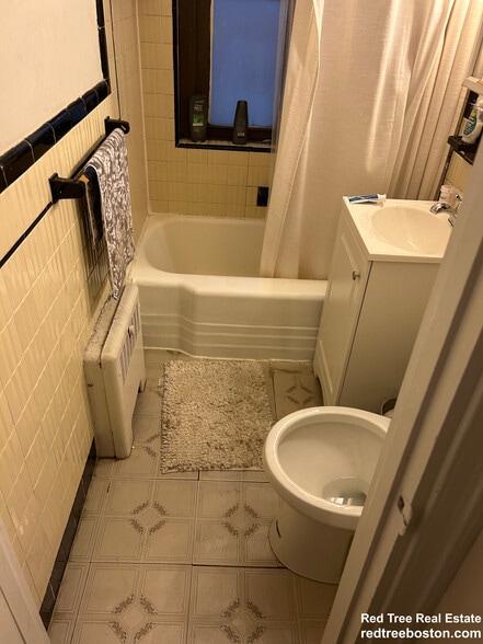 Building Photo - 384 Commonwealth Ave