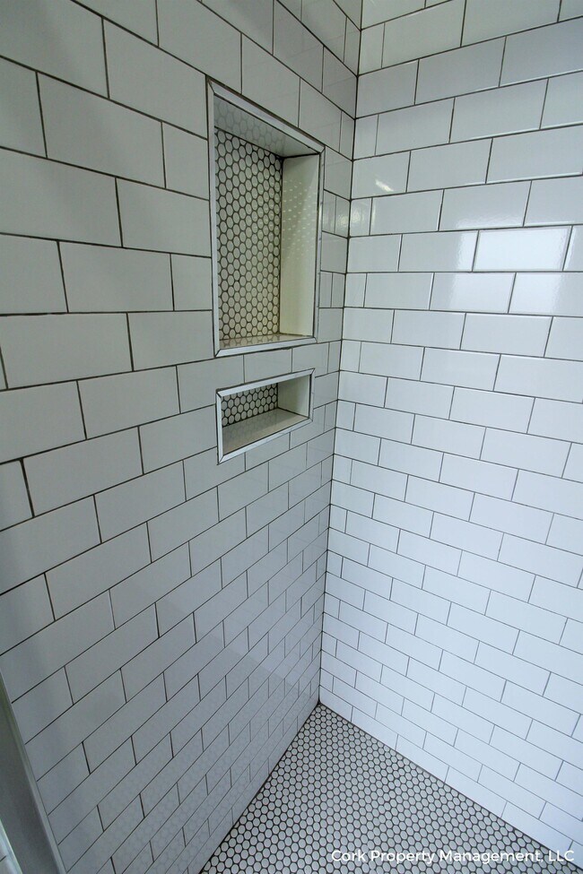 Building Photo - 2808 Stonebrook Rd