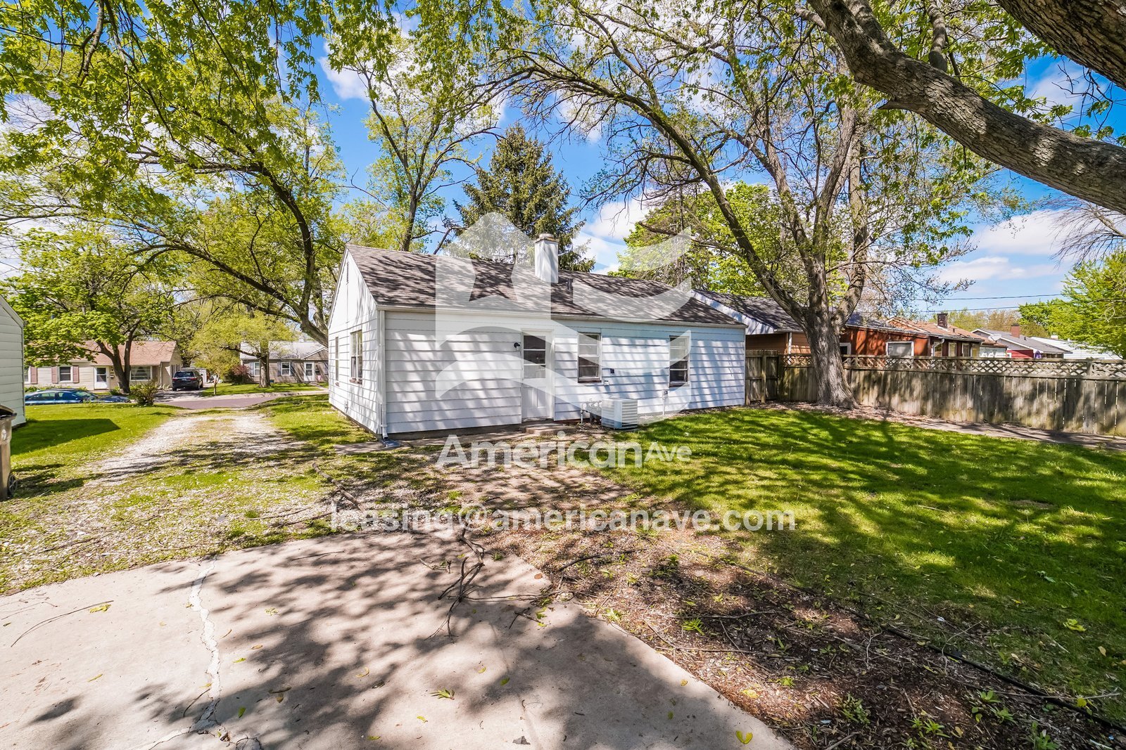 Building Photo - 2920 N Mission Rd