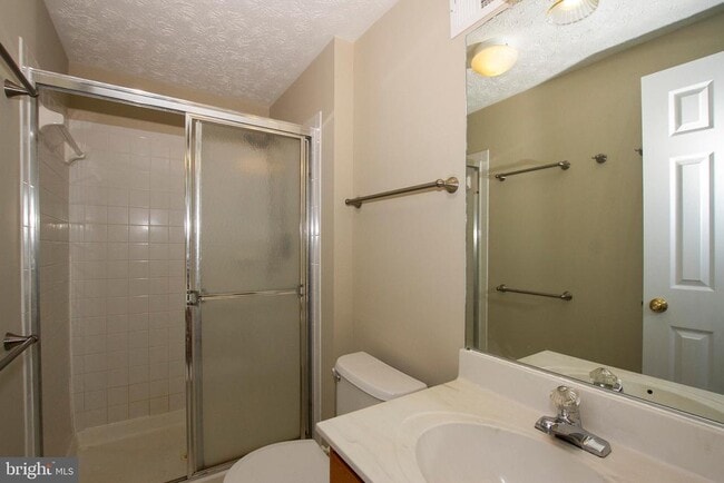 Building Photo - 2269 Lea Ct
