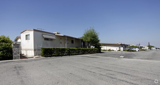 Primary Photo - Pepper Villa