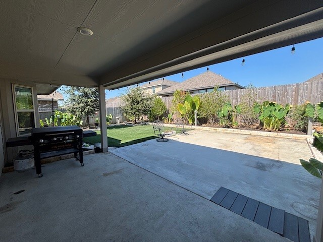 Building Photo - 2701 Sagedale Dr