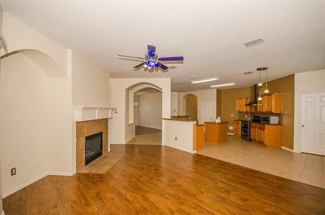 Building Photo - 5712 Eureka Bend