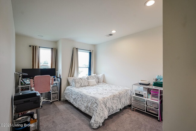Building Photo - 7707 Cottage Cove Way