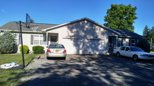 Building Photo - 502 Race St