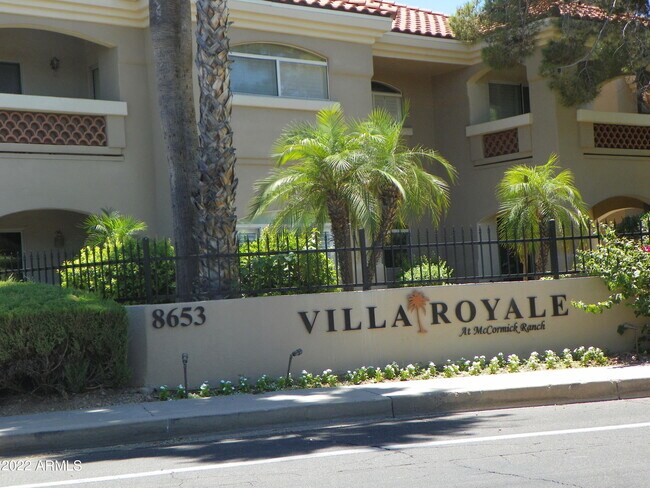 Building Photo - 8653 E Royal Palm Rd