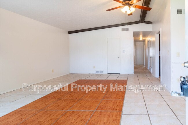 Building Photo - 1324 SW 61st Terrace