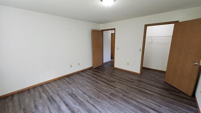 Building Photo - 5001 Taylor Rd