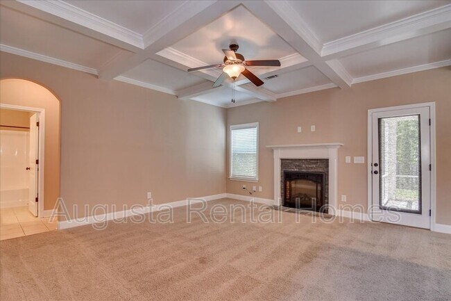 Building Photo - 3814 Berkshire Way