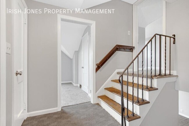 Building Photo - 303 Niagara Fls Blvd