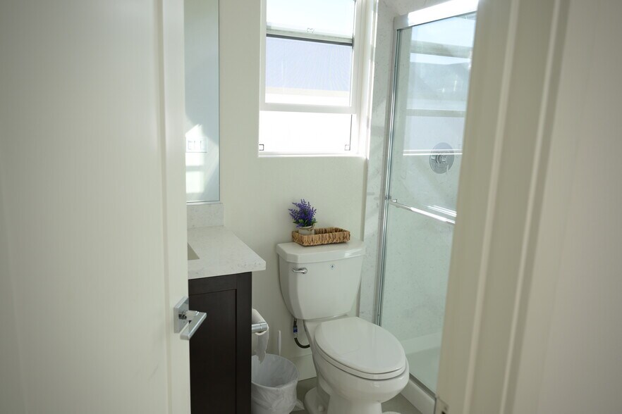 third bath - 45139 Challenge Cmn