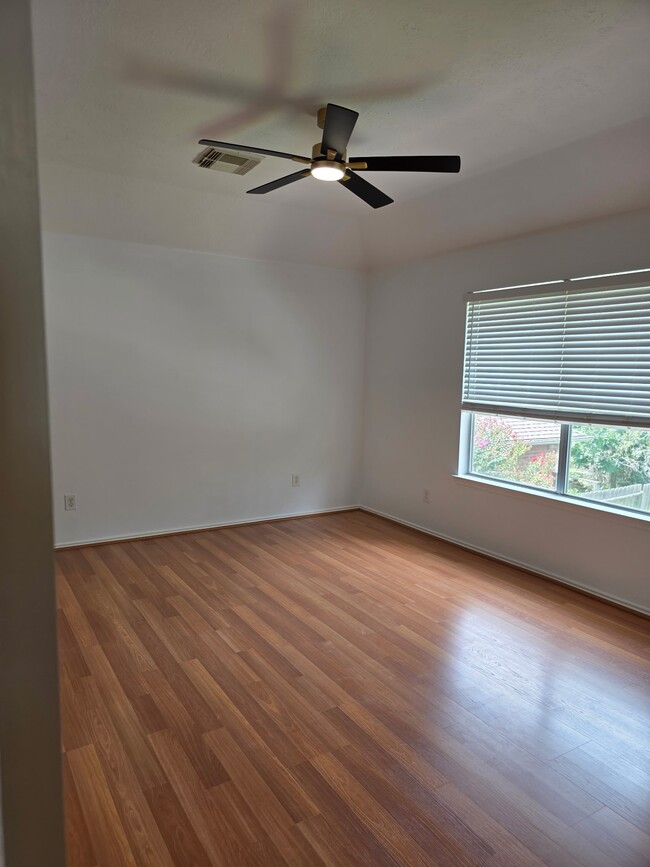 Building Photo - 20330 Savannah Bay Rd