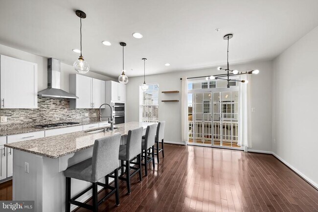 Building Photo - 7316 Elkridge Crossing Way