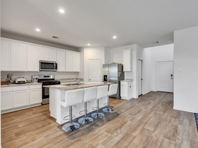 Building Photo - 30903 Brightwell Bnd