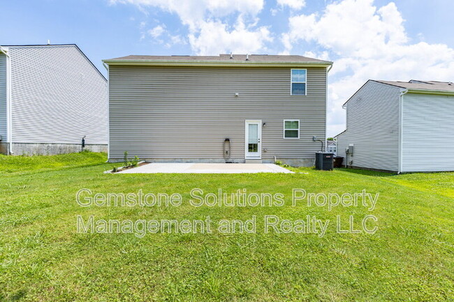 Building Photo - 2057 Westchester Dr