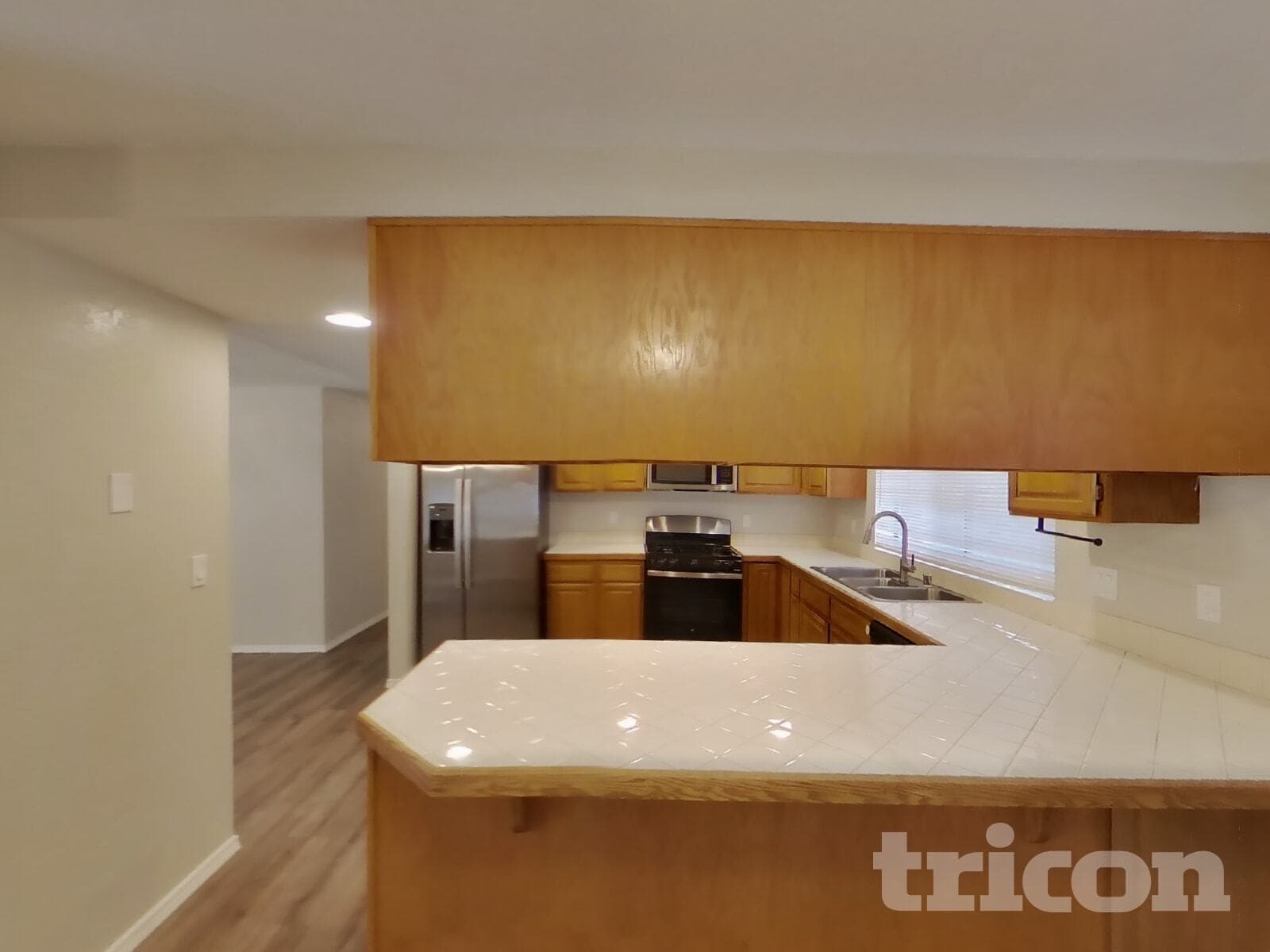 Building Photo - 5721 Arrow Ct NE