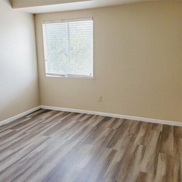 Building Photo - 12511 Ashford Meadow Dr