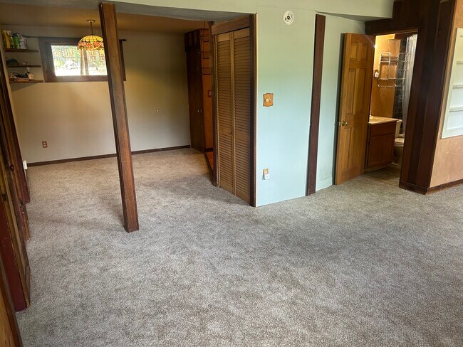 Building Photo - 1500 Orchard Ave