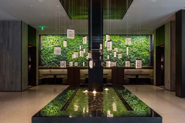 Building Photo - 949 1st St SE