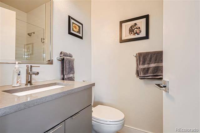 Building Photo - 2416 Eliot St