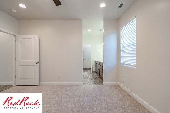 Building Photo - Single-Level Home in Hurricane With an Attached Casita!