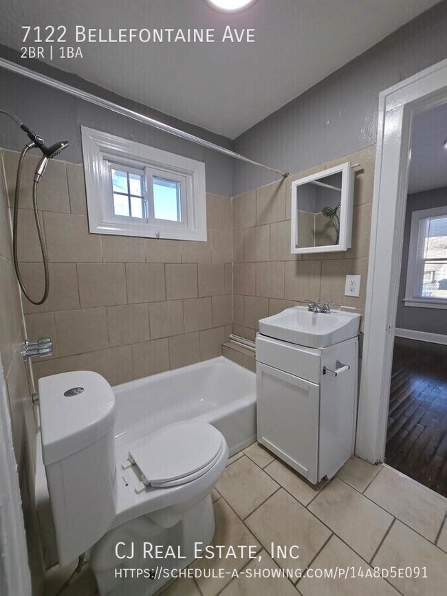 Building Photo - 7122 Bellefontaine Ave