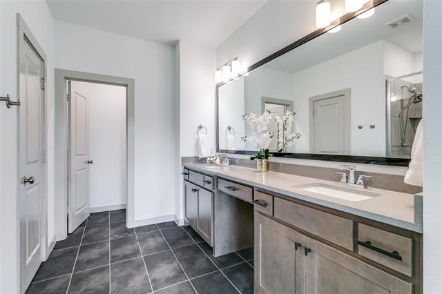 Building Photo - 308 Spring Hill Rd