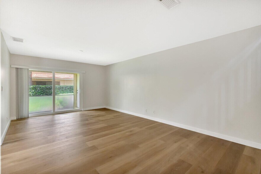 Building Photo - 1713 Arezzo Cir