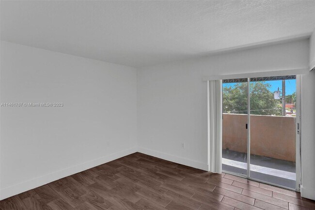 Building Photo - 675 NW 85th Ct