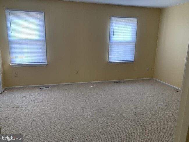 Building Photo - 22319 Mayfield Sq