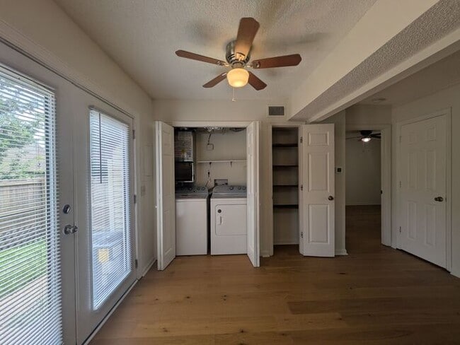 Building Photo - 1107 Quail Ct W