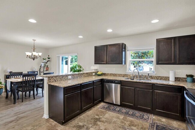 Building Photo - 3017 Mojave Oak Dr