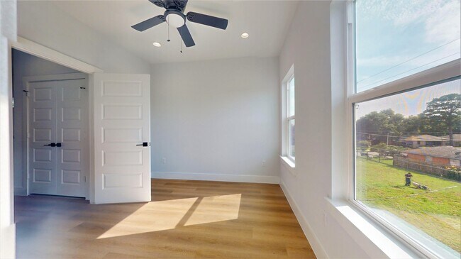 Building Photo - 12266 Kirkgard Dr
