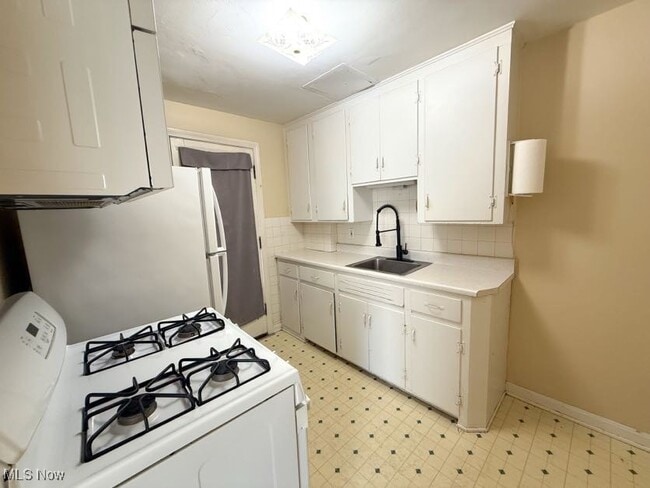 Building Photo - 2321 Broad Blvd